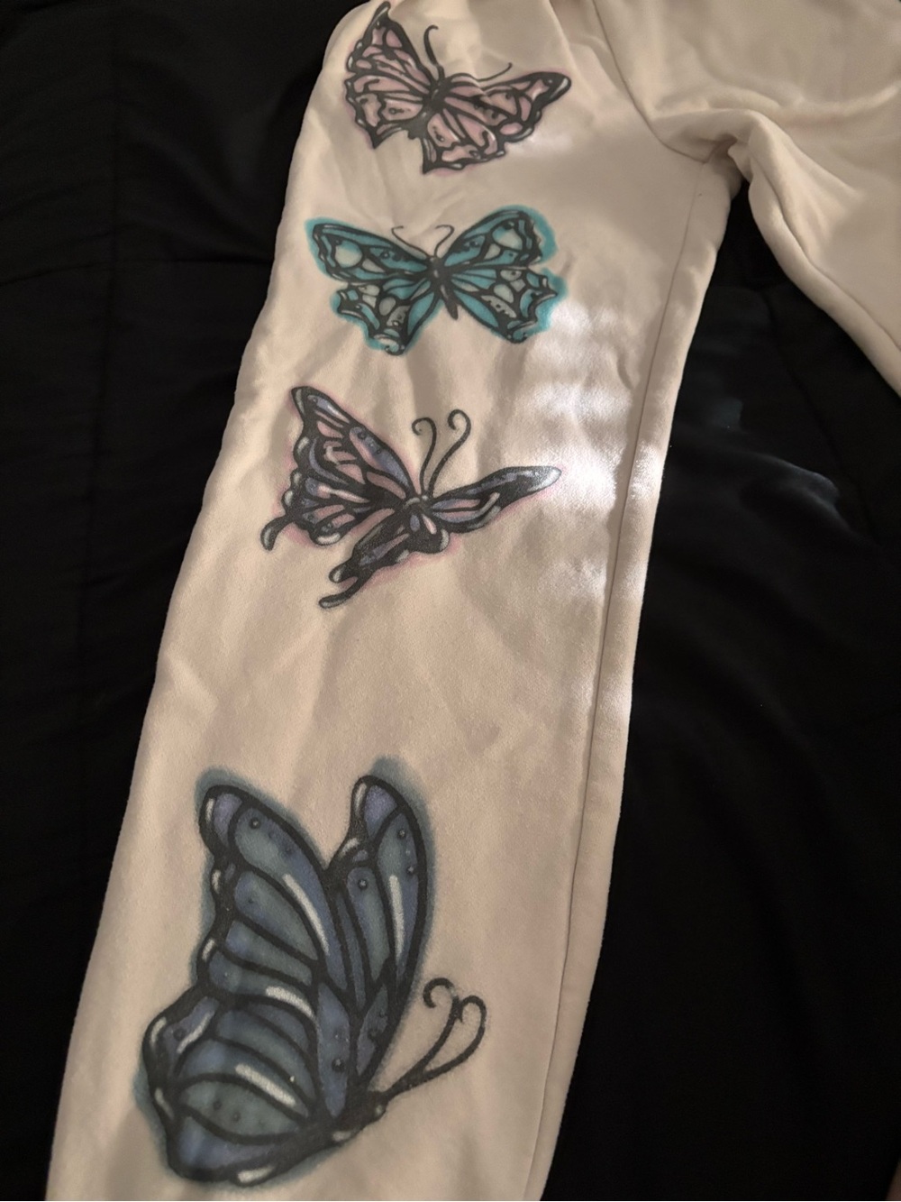 Wild Fable Cream Jogger Sweatpants with Multicolored Butterflies - Picture 5 of 9